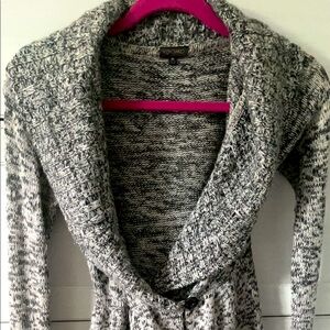 Aritzia Knitted sweater